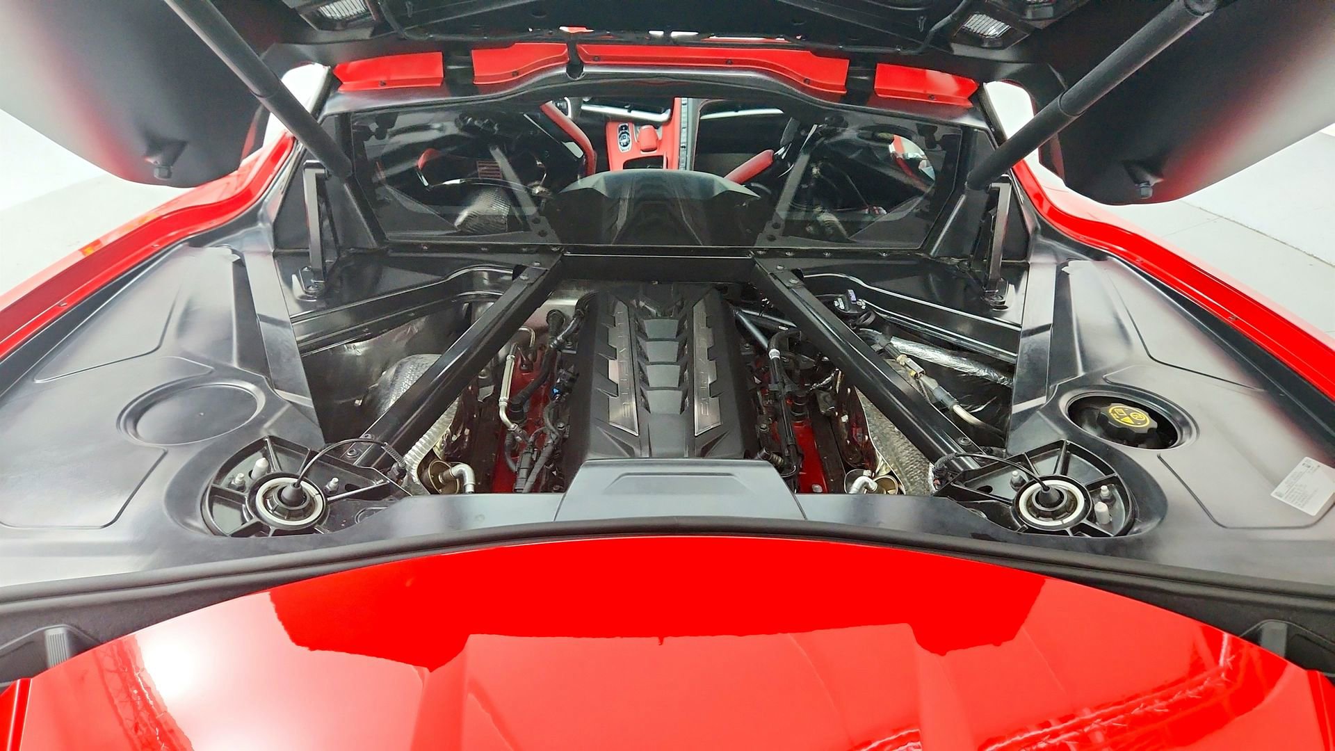 Used 2022 Chevrolet Corvette Stingray Preferred Cpe w/ Body-Color Dual Roof Package RWD image 15