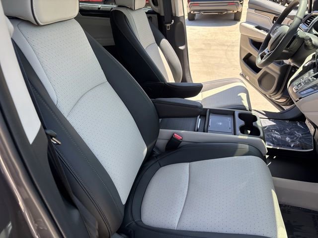 Certified 2026 Honda Odyssey Elite image 26