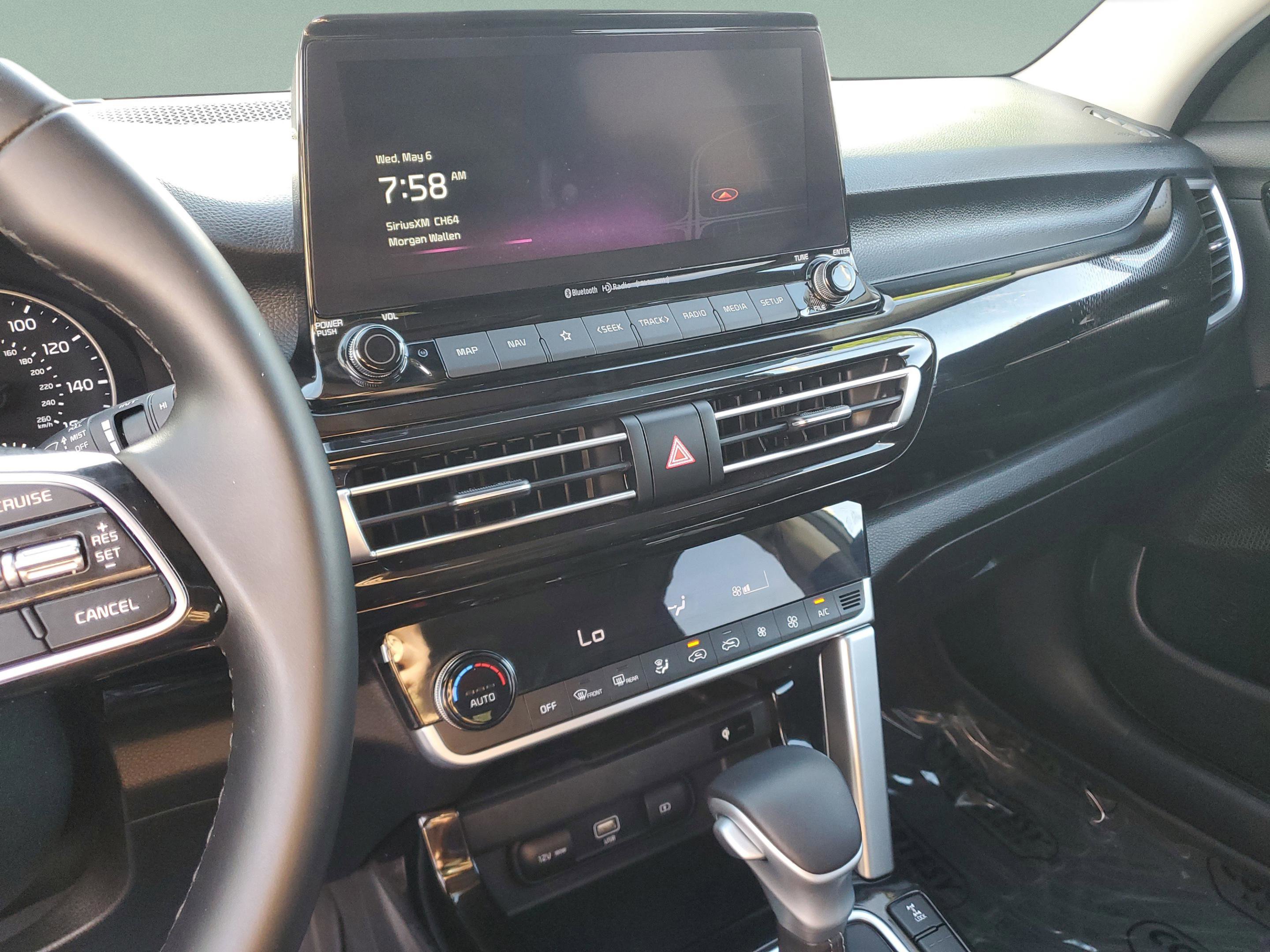 Certified 2023 Kia Seltos EX AWD/4WD image 11