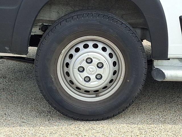 Used 2025 RAM ProMaster 2500 w/ U-Haul Equipment Group FWD image 9
