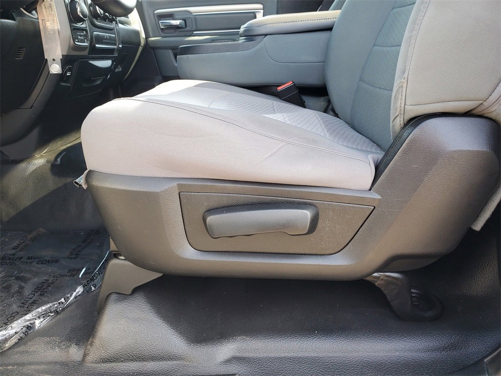 Used 2017 RAM 1500 Tradesman w/ Power & Remote Entry Group image 11