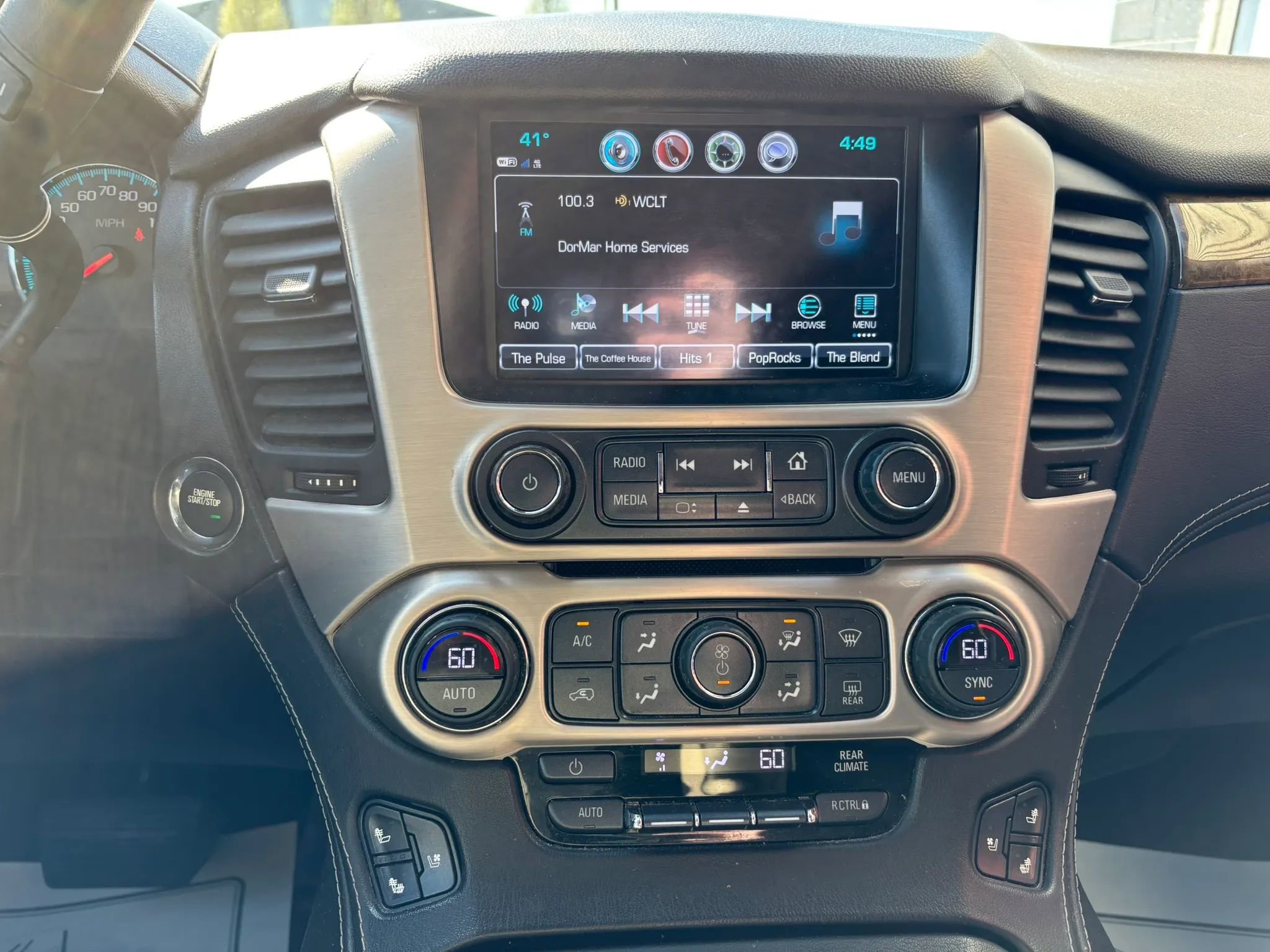 Used 2017 GMC Yukon Denali image 26