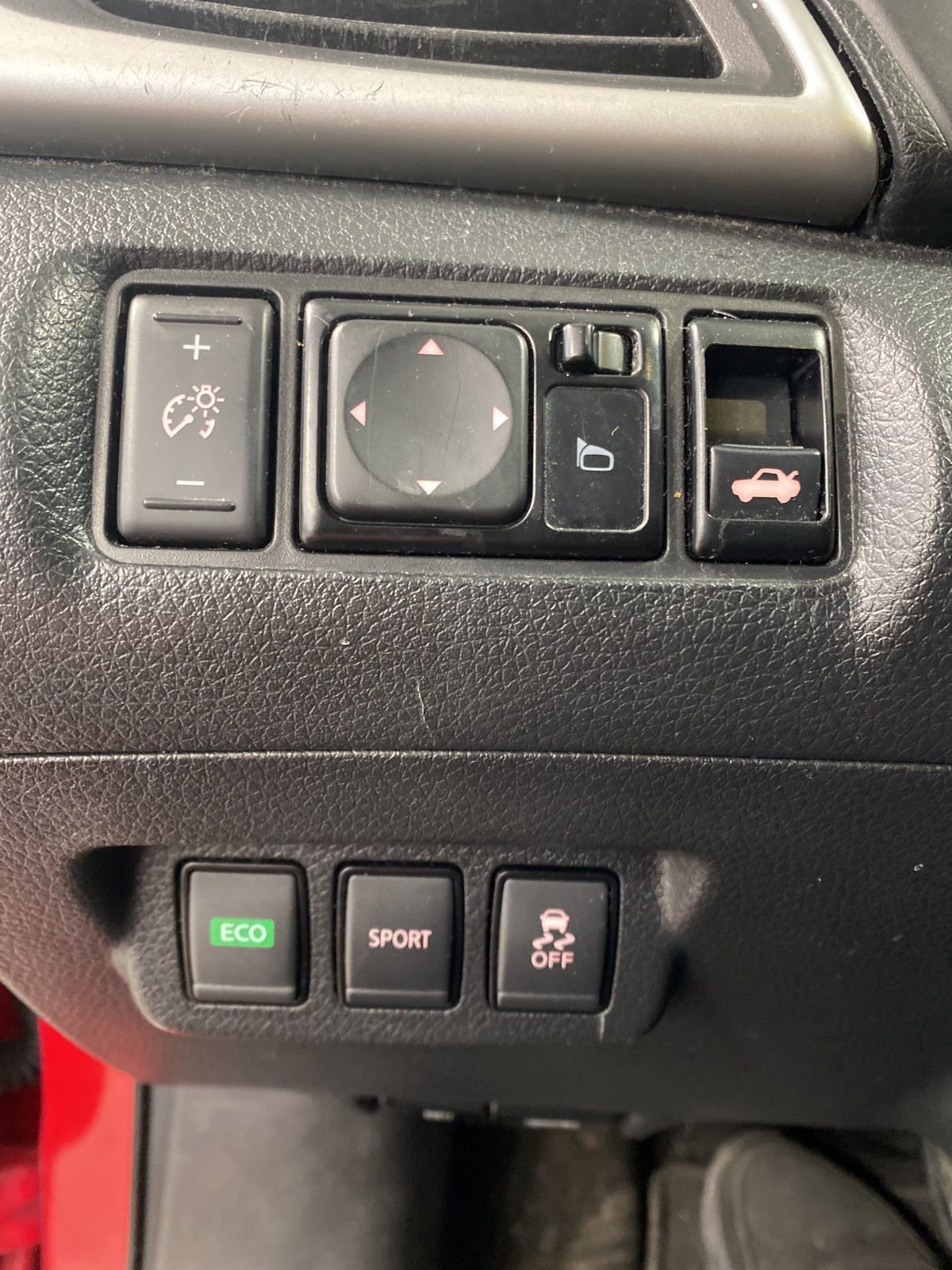 Used 2017 Nissan Sentra SV w/ Style Package image 6