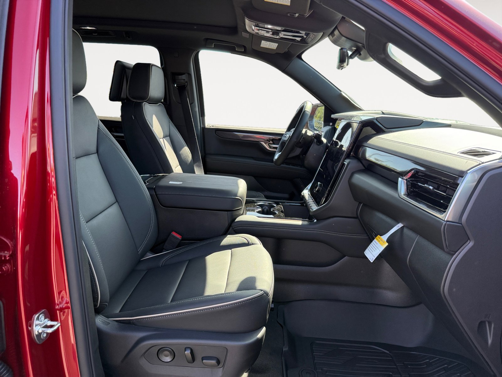 New 2026 GMC Yukon XL Elevation w/ Elevation Premium Package image 19