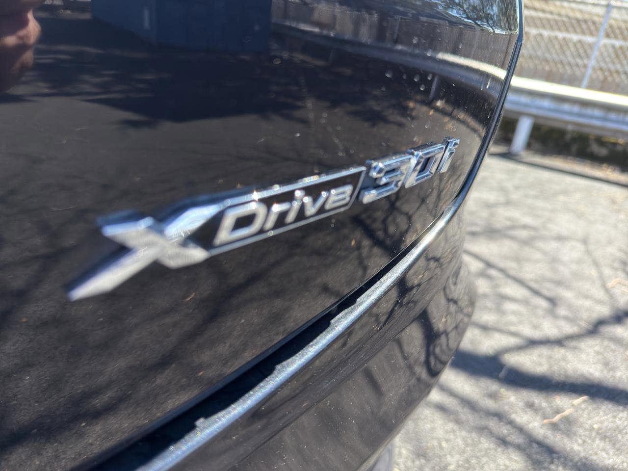 Used 2019 BMW X4 xDrive30i w/ M Sport Package image 28