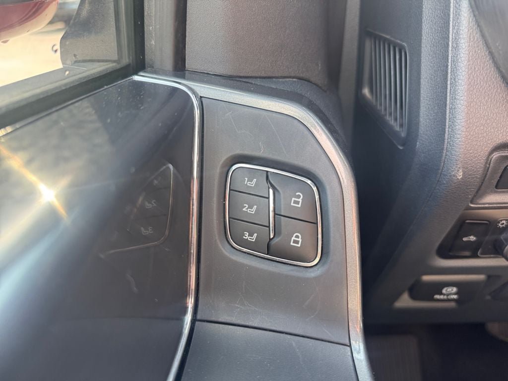 Used 2023 Ford F150 Lariat w/ Equipment Group 502A High AWD/4WD image 15