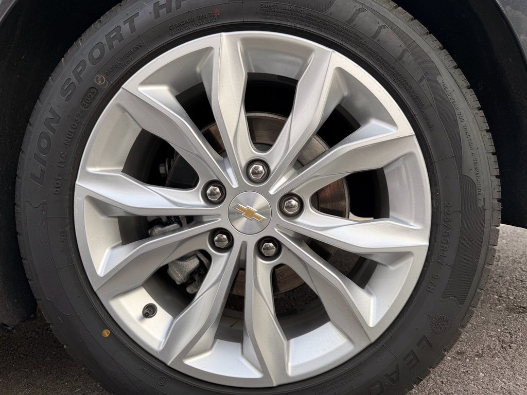 Used 2023 Chevrolet Malibu LT image 29