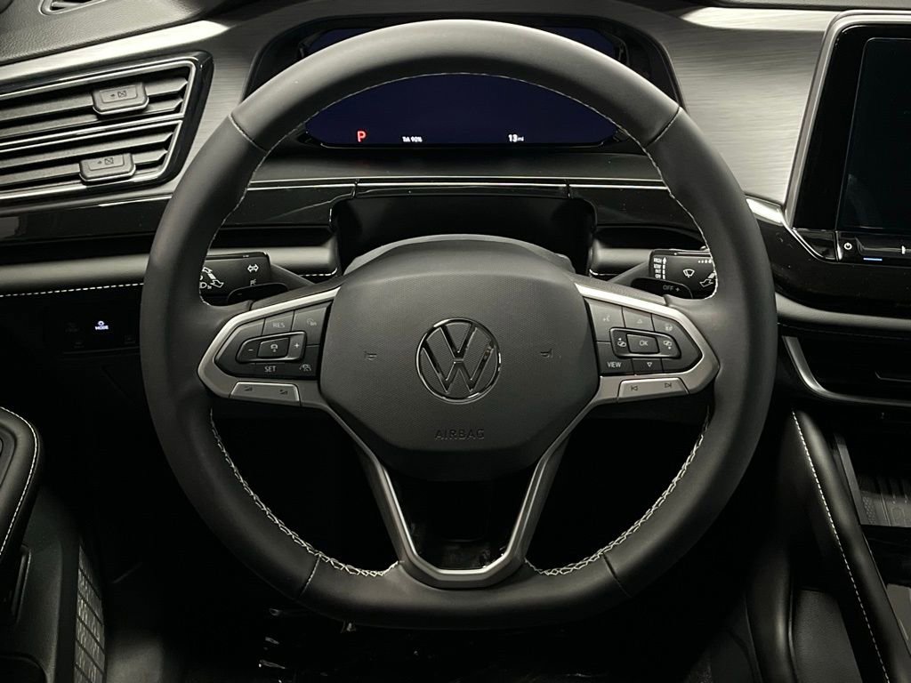 New 2026 Volkswagen Atlas Cross Sport SE image 9