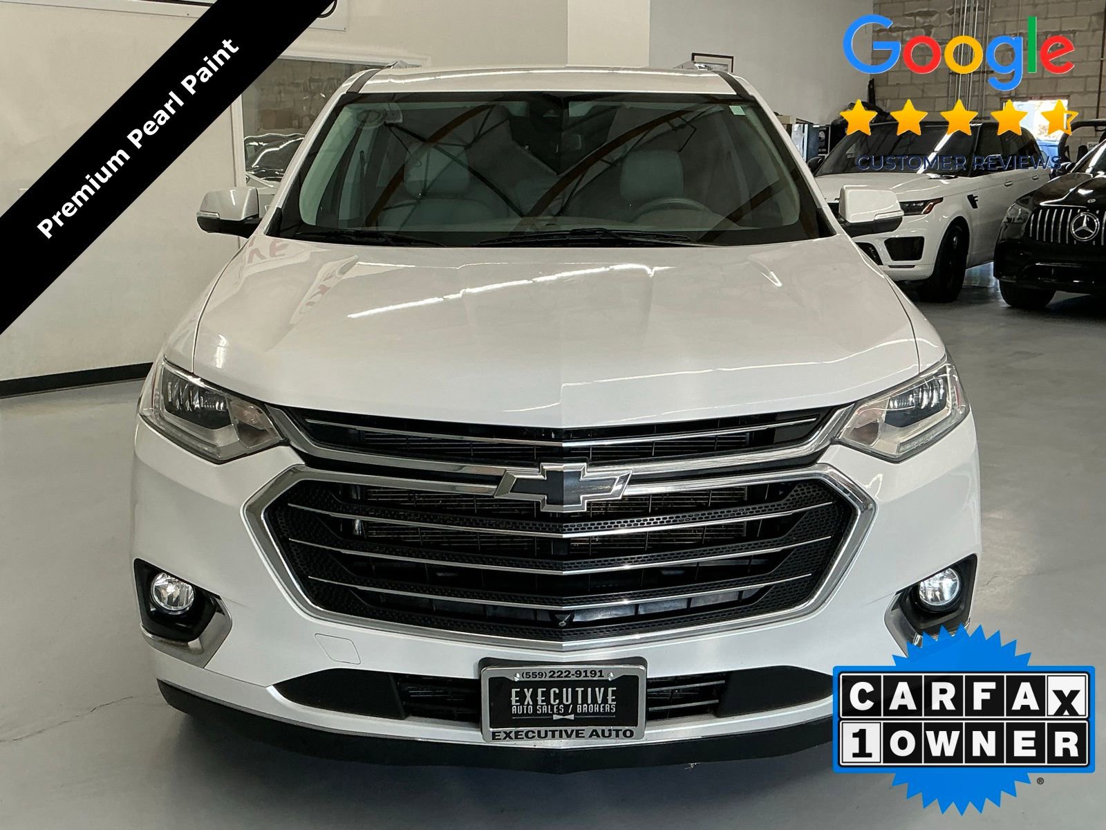 Used 2021 Chevrolet Traverse Premier FWD image 2