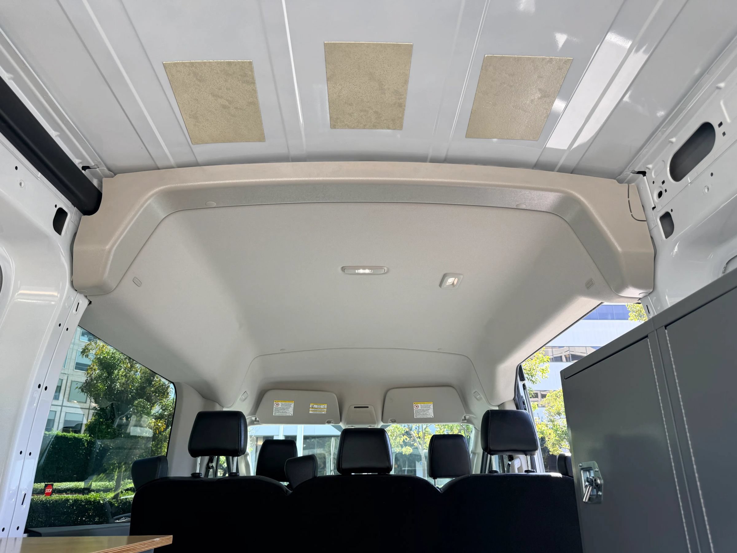 Used 2021 Ford Transit 250 AWD Medium Roof image 17