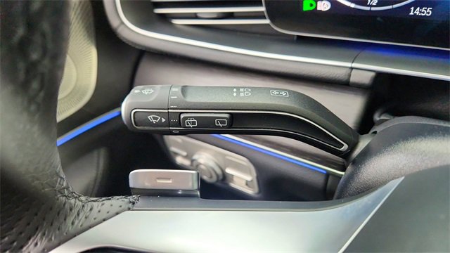 Used 2025 Mercedes-Benz GLS 450 4MATIC image 46