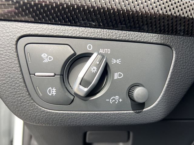 Used 2022 Audi SQ5 Premium Plus image 31