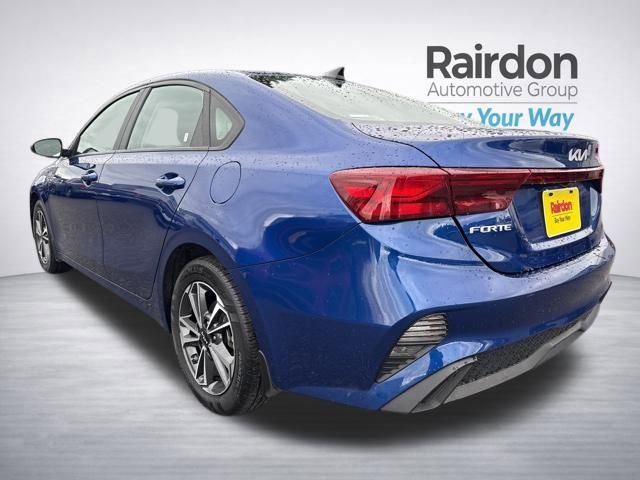 Used 2023 Kia Forte LXS image 5