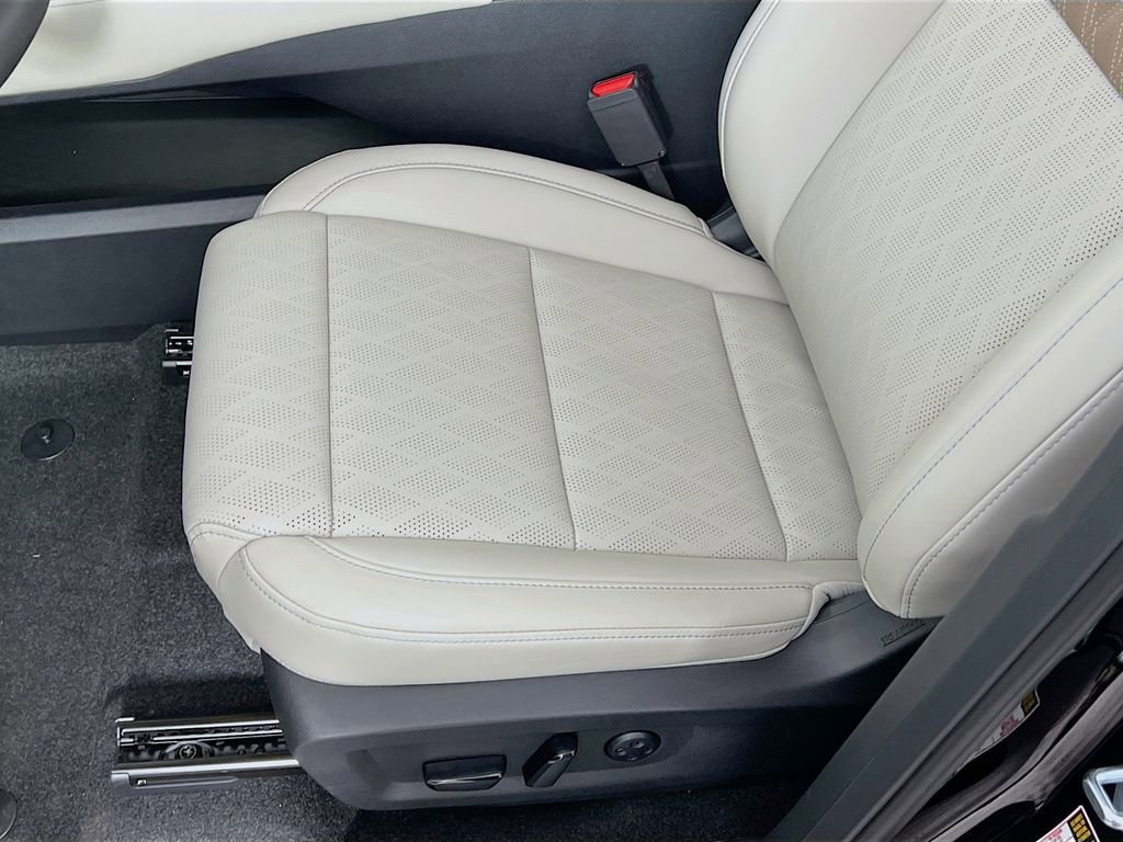 New 2026 Nissan Murano Platinum image 17