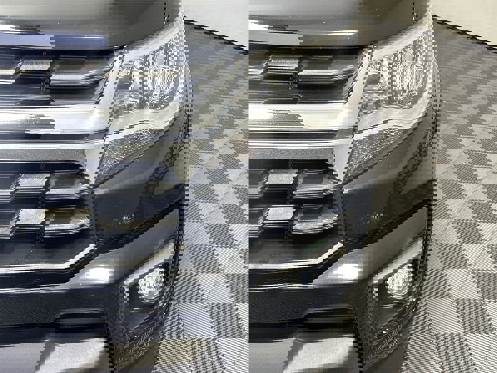 Used 2022 Chevrolet Colorado LT w/ LT Convenience Package image 9