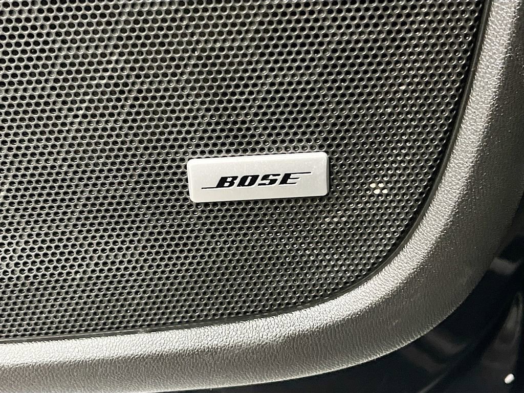 Used 2024 GMC Terrain Denali w/ Black Diamond Edition image 19