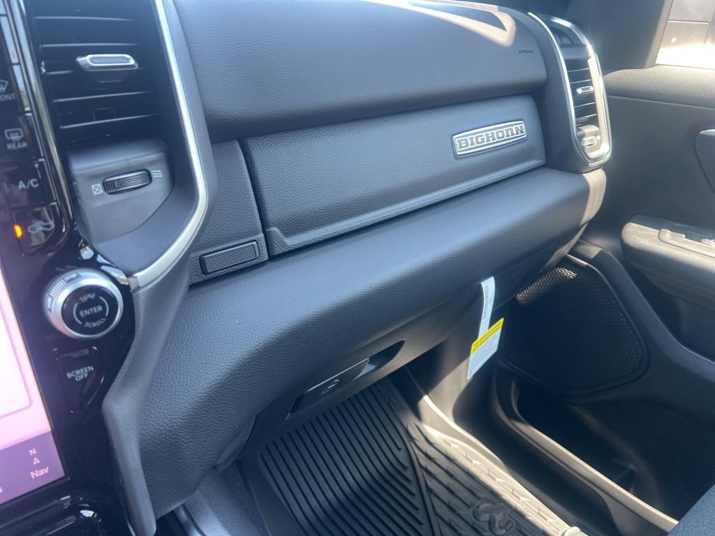 New 2026 RAM 1500 4x4 Crew Cab image 48