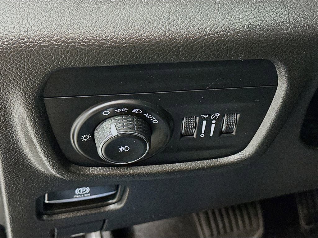 Certified 2022 Jeep Grand Cherokee L Limited image 18