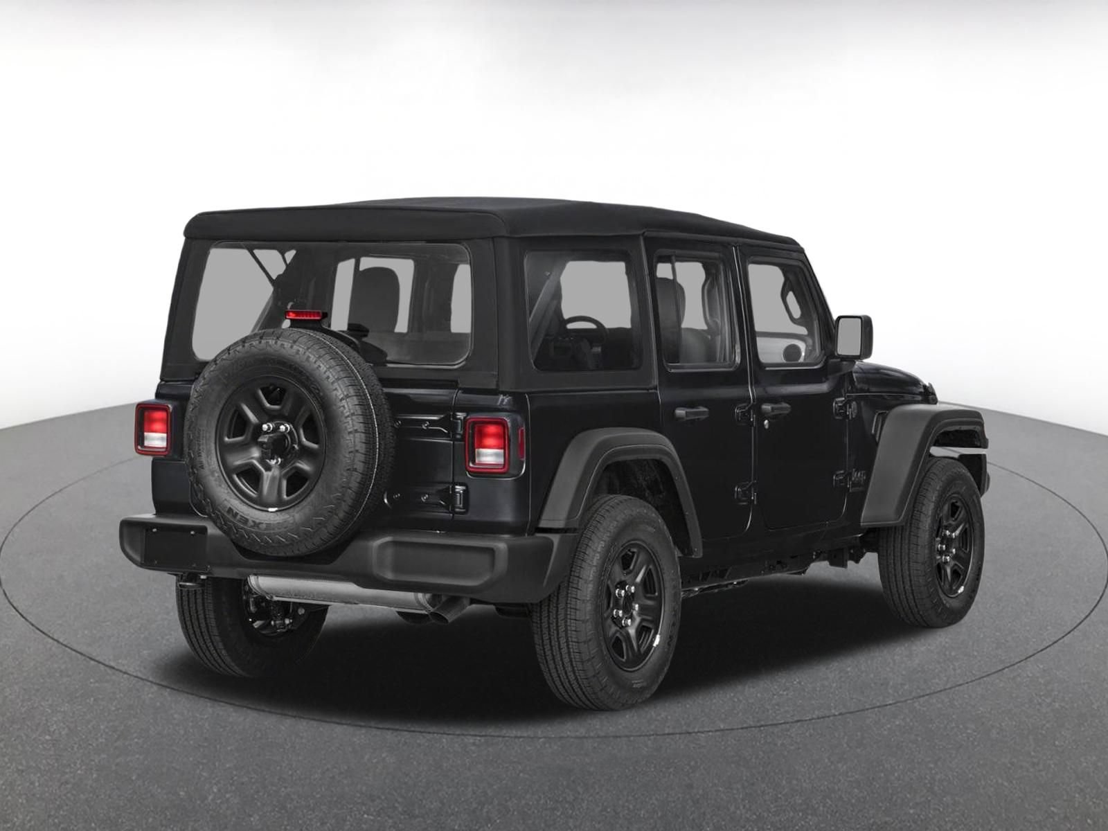 Used 2025 Jeep Wrangler Unlimited Sahara AWD/4WD image 2