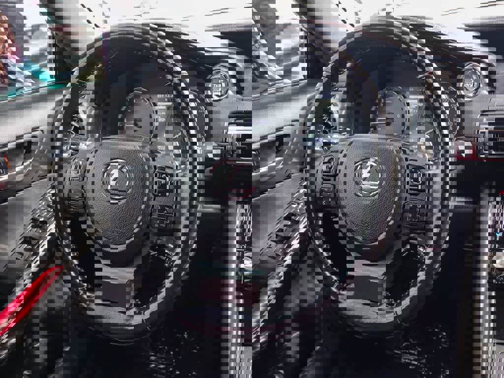 Used 2022 Lexus IS 300 image 14