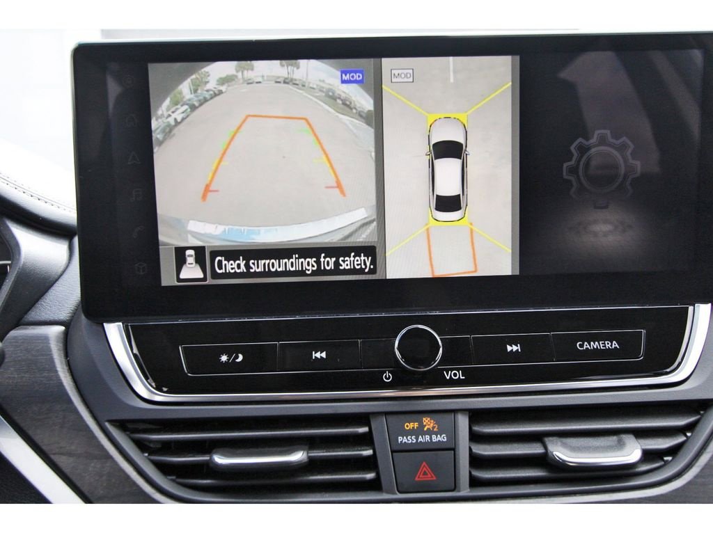 Used 2023 Nissan Altima 2.5 SL FWD image 23