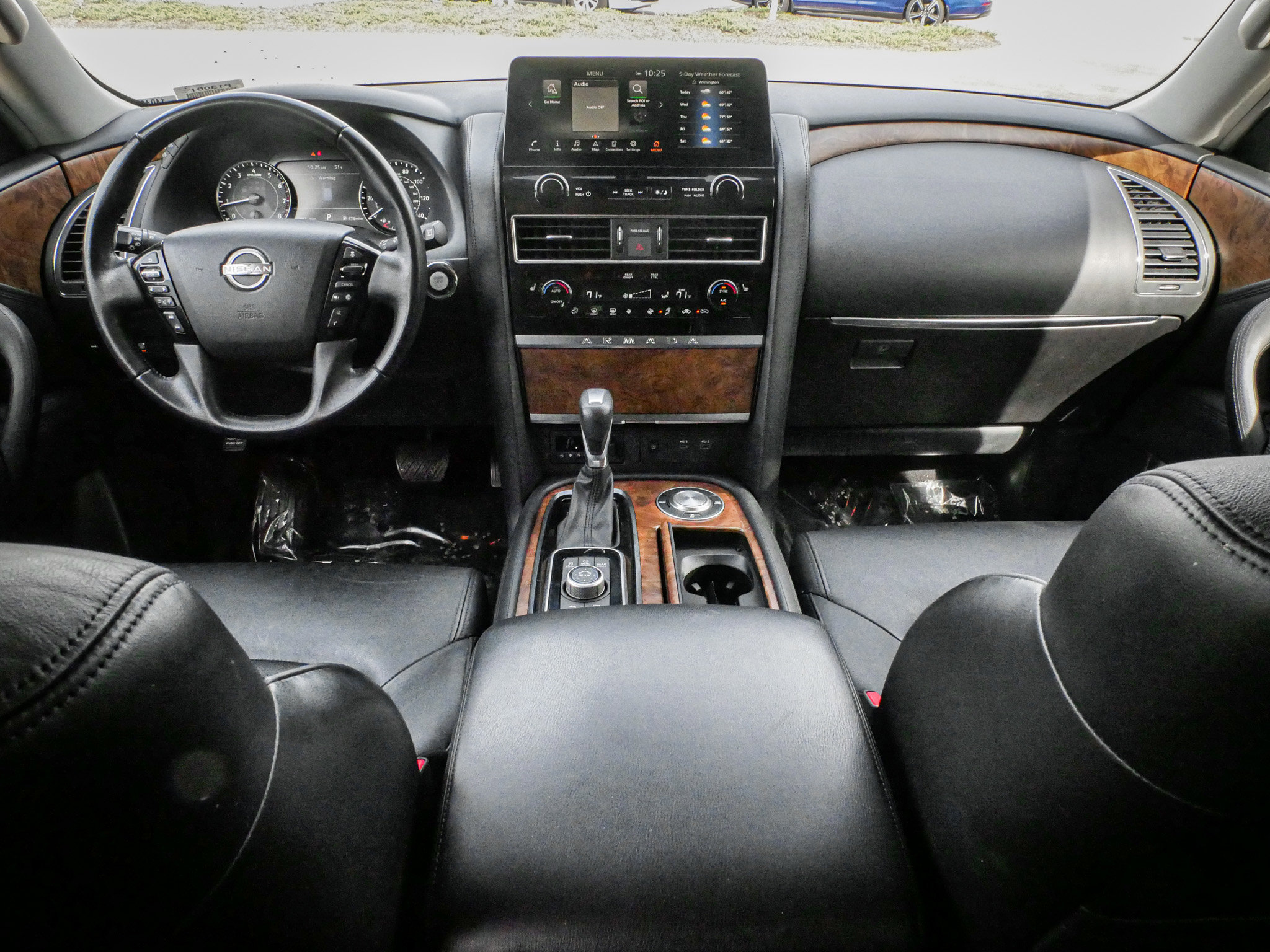 Used 2022 Nissan Armada SL image 28