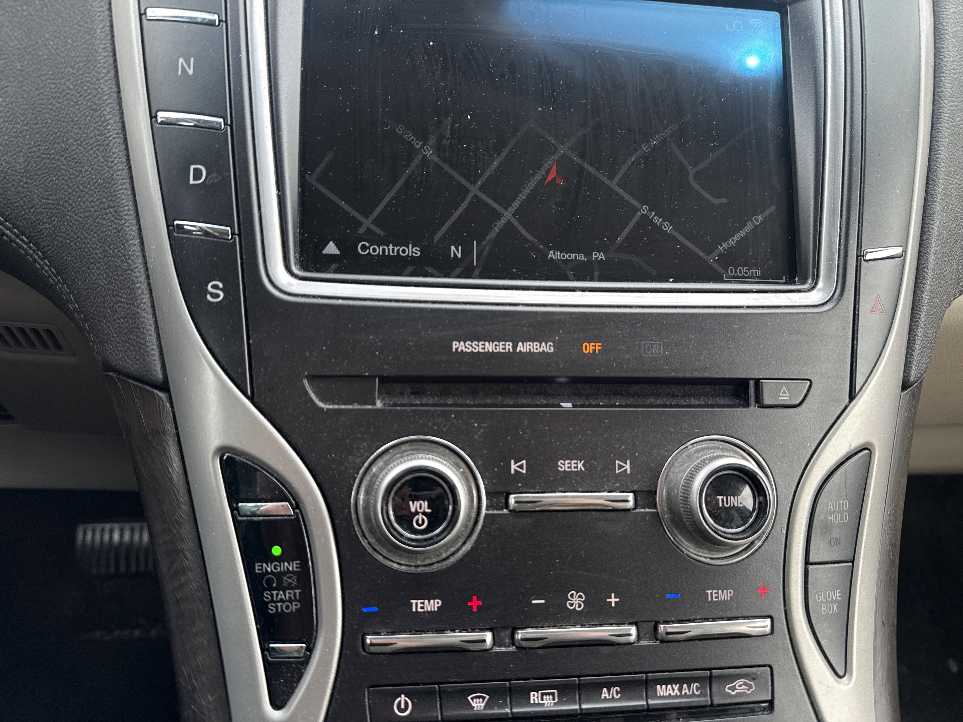 Used 2016 Lincoln MKX Reserve w/ Climate Package AWD/4WD image 27