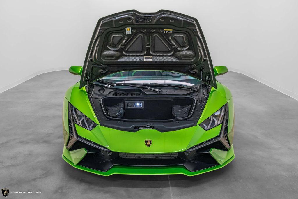 Used 2024 Lamborghini Huracan Tecnica RWD image 12