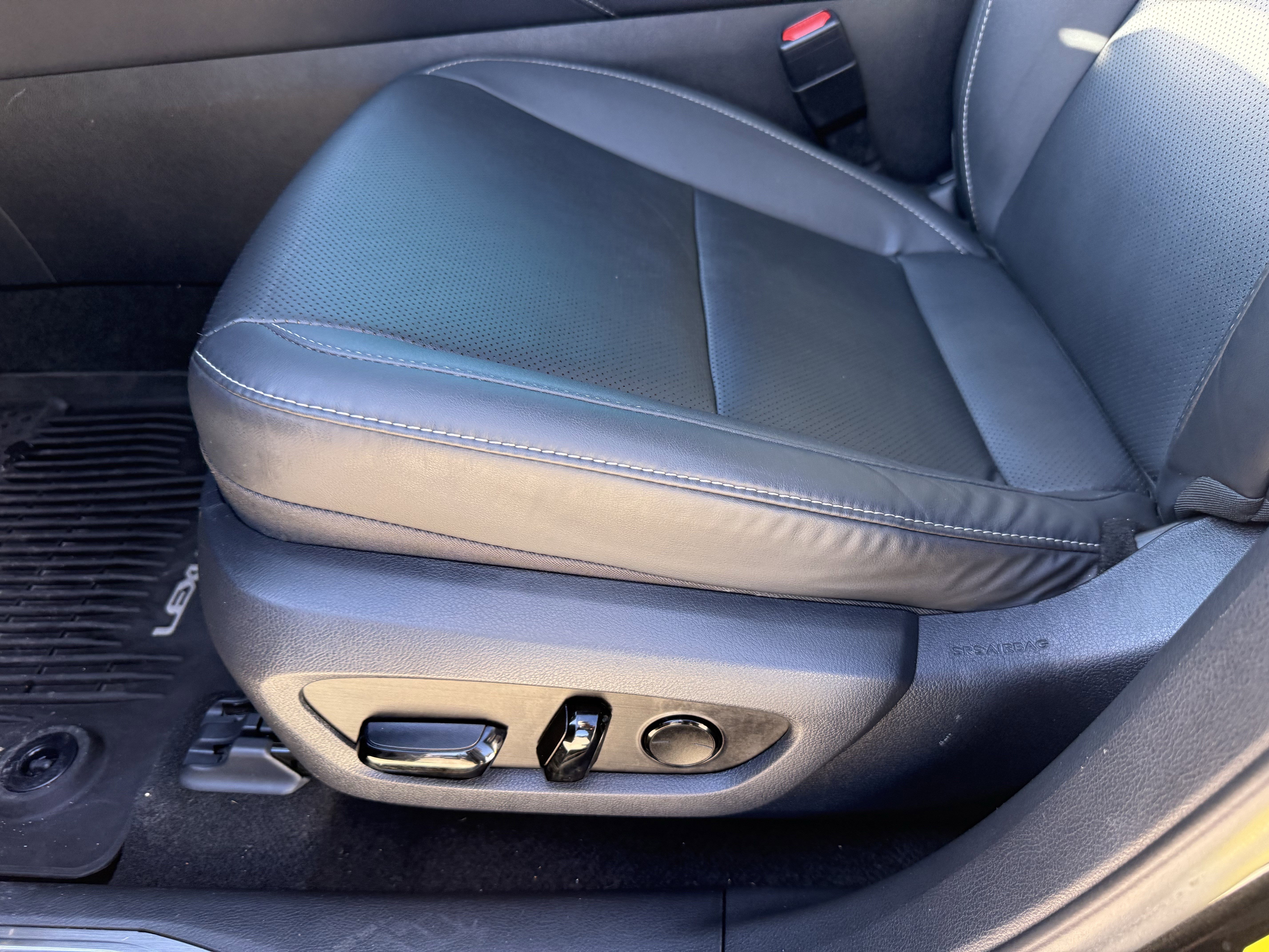 Used 2023 Lexus RX 350 Premium w/ Accessory Package image 30