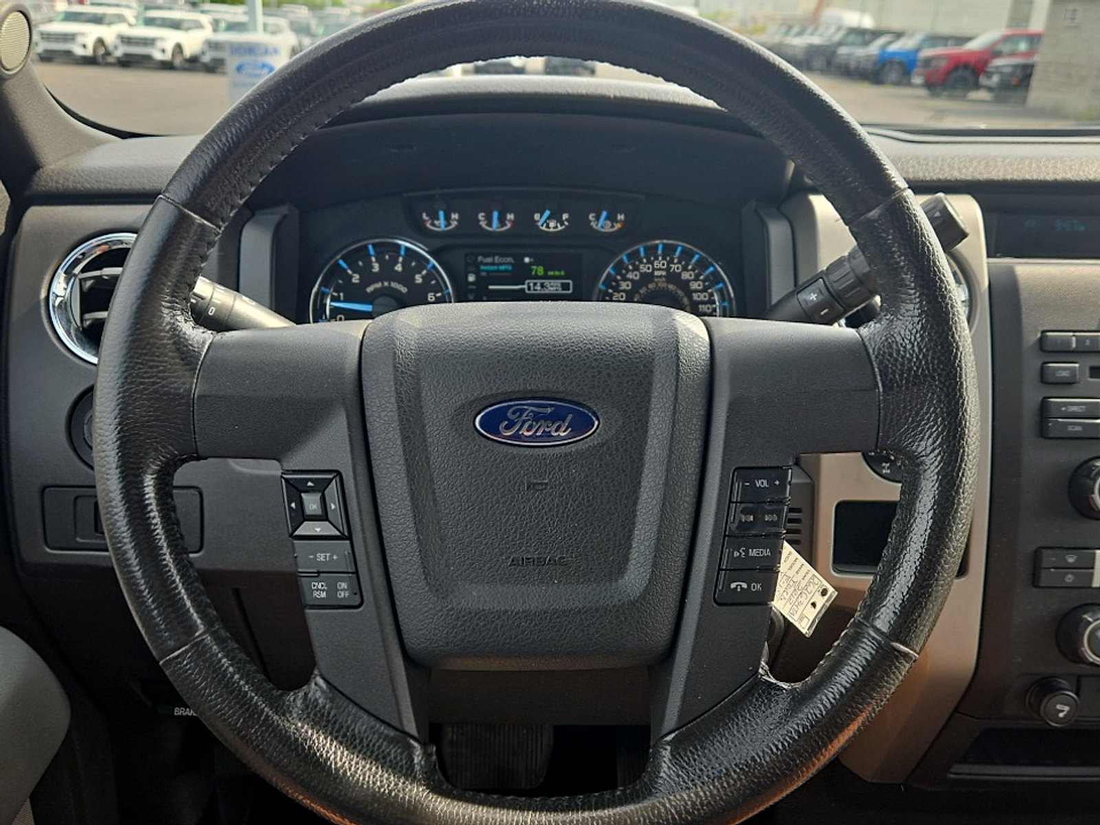 Used 2012 Ford F150 XLT w/ XLT Convenience Pkg AWD/4WD image 12