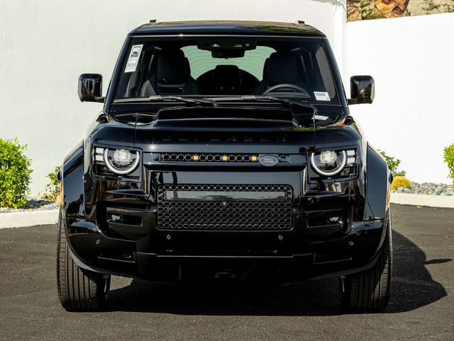 New 2026 Land Rover Defender 110 OCTA AWD/4WD image 3