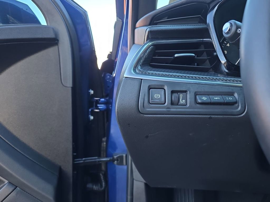 Certified 2023 Cadillac XT5 Sportv w/ Technology Package image 18