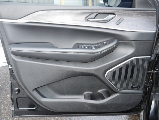 Used 2022 Jeep Grand Cherokee L Limited image 13