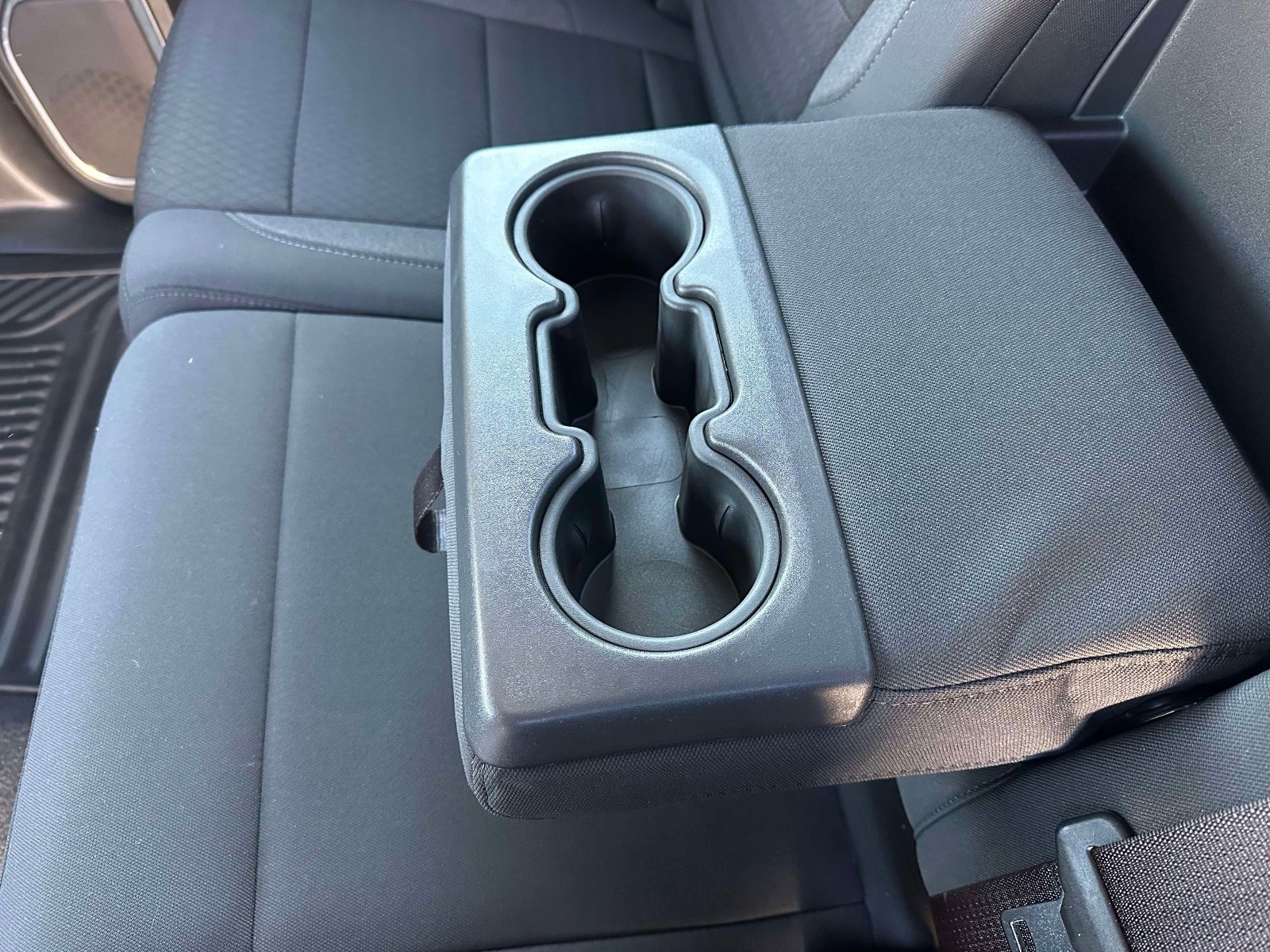 Used 2024 GMC Sierra 1500 Elevation image 12