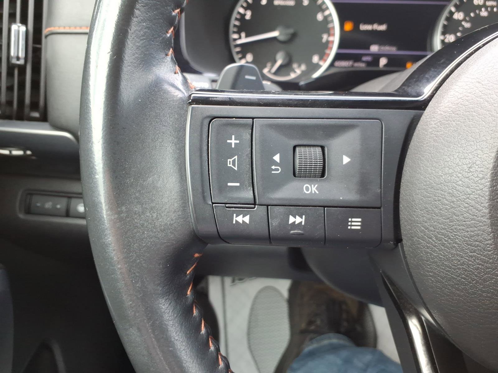 Used 2023 Nissan Pathfinder Rock Creek AWD/4WD image 17