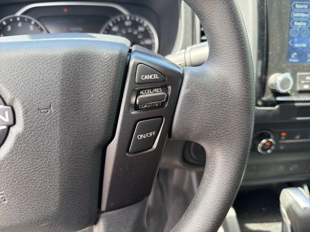 Used 2022 Nissan Frontier SV image 19