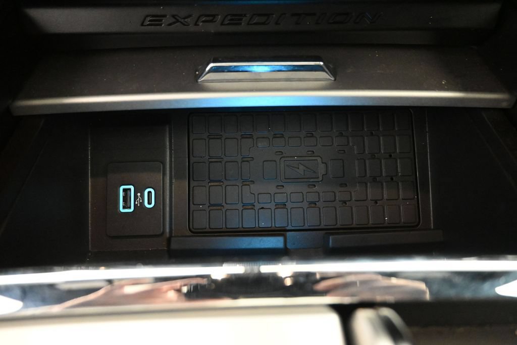 Used 2024 Ford Expedition Timberline AWD/4WD image 20