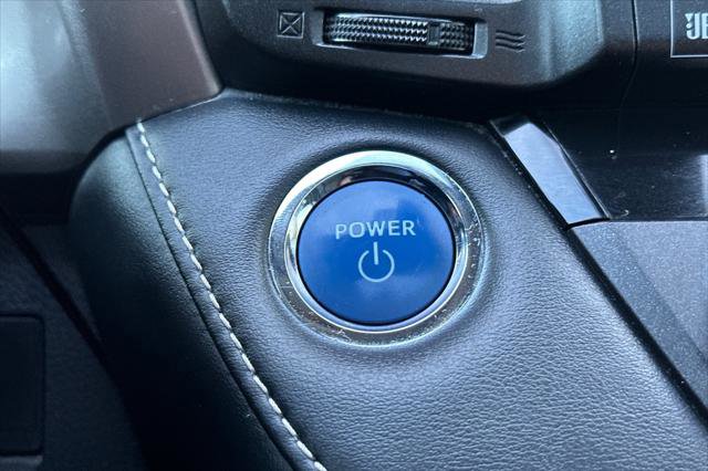 Certified 2018 Toyota RAV4 Limited w/ Advanced Technology Package image 24