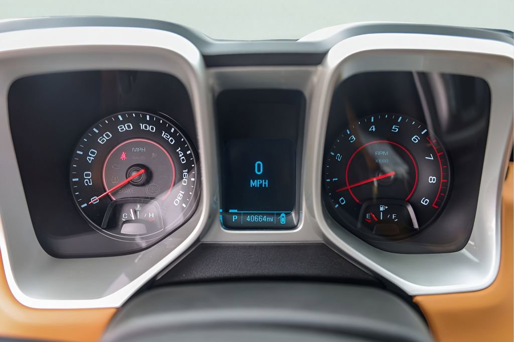 Used 2013 Chevrolet Camaro SS w/ Dusk Special Edition RWD image 15