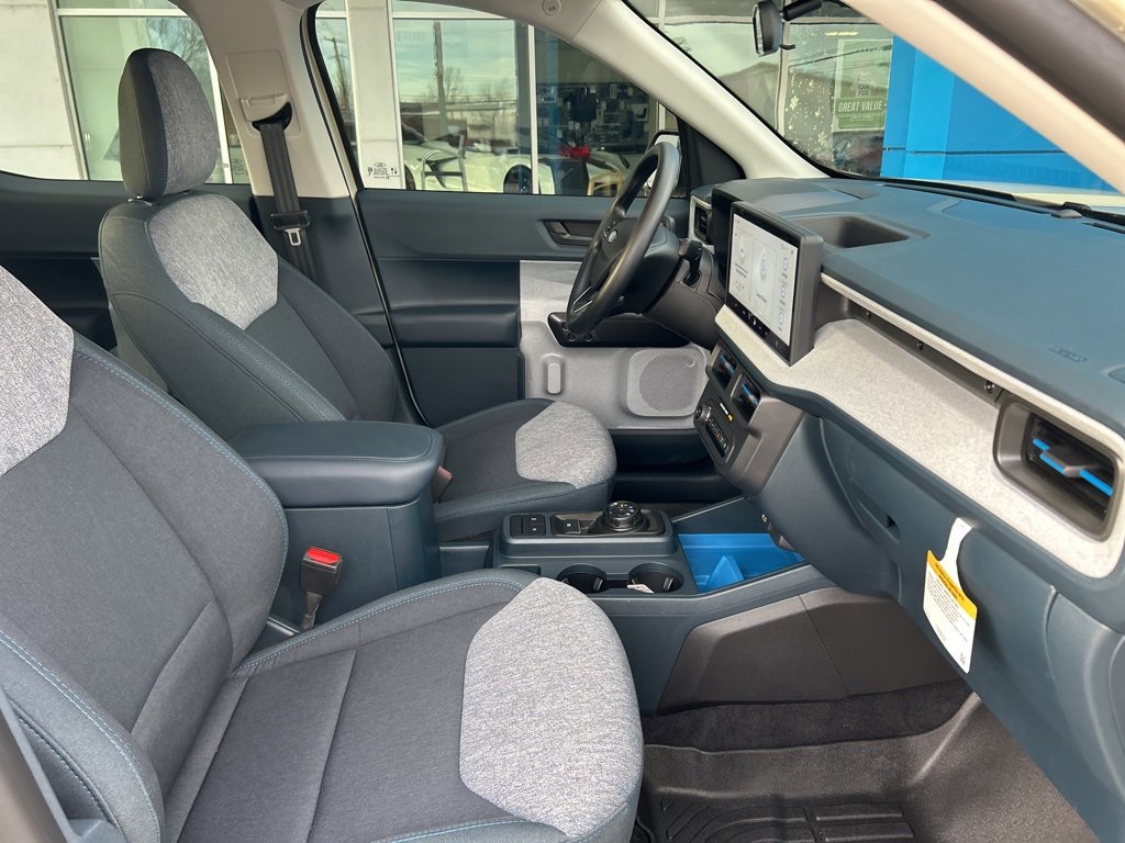 Used 2025 Ford Maverick XLT w/ Equipment Group 302A image 17