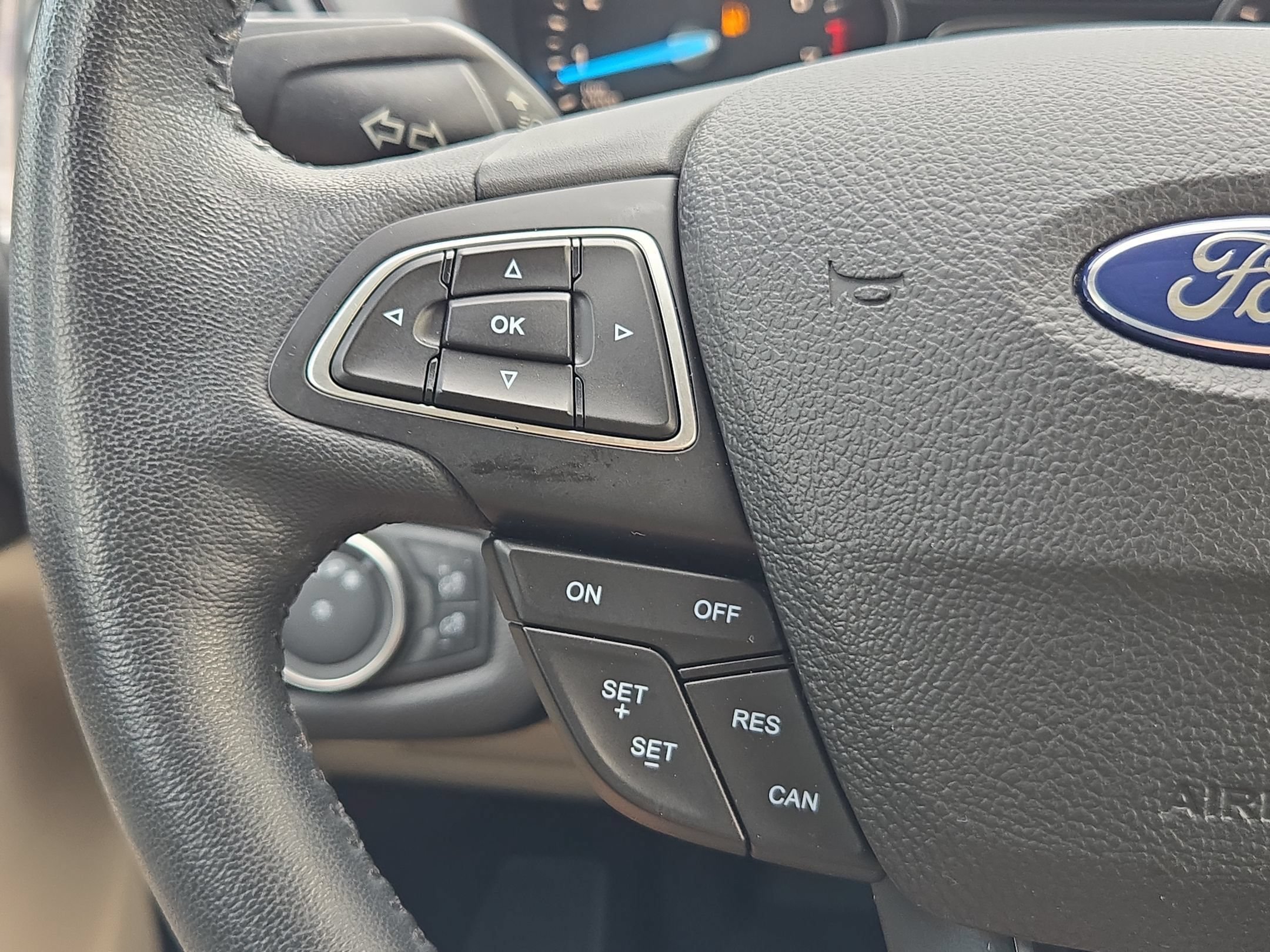 Used 2019 Ford Escape Titanium AWD/4WD image 20