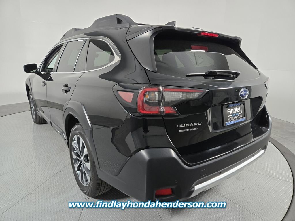 Used 2023 Subaru Outback Limited image 4