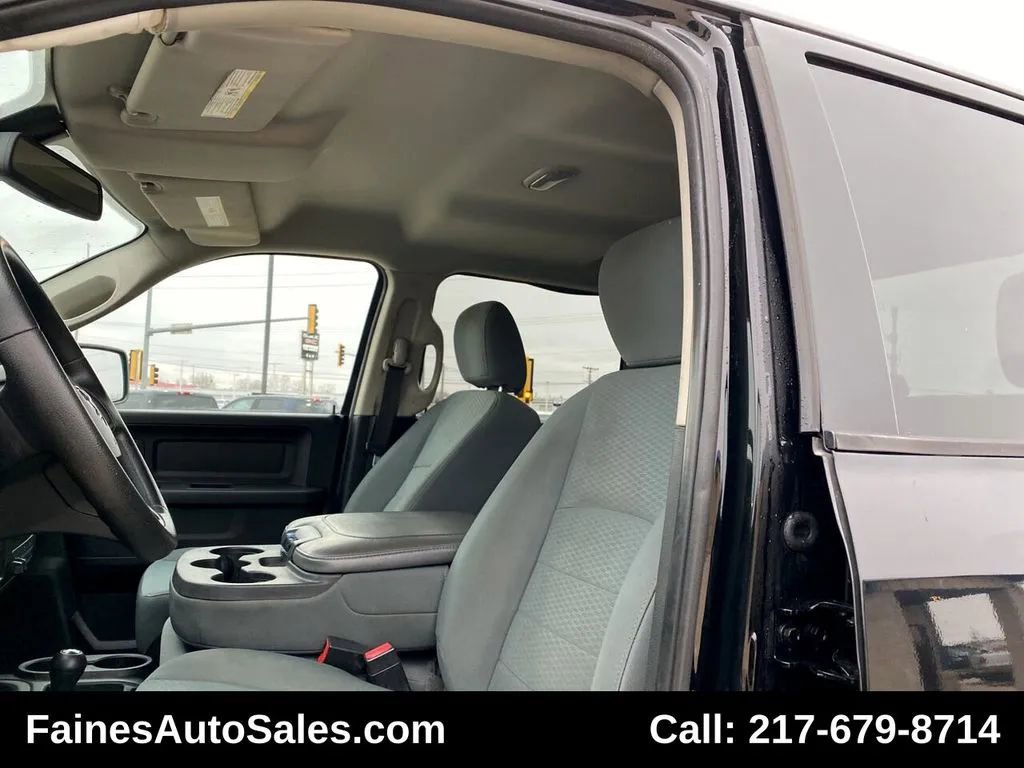Used 2014 RAM 2500 Tradesman w/ Chrome Appearance Group image 36