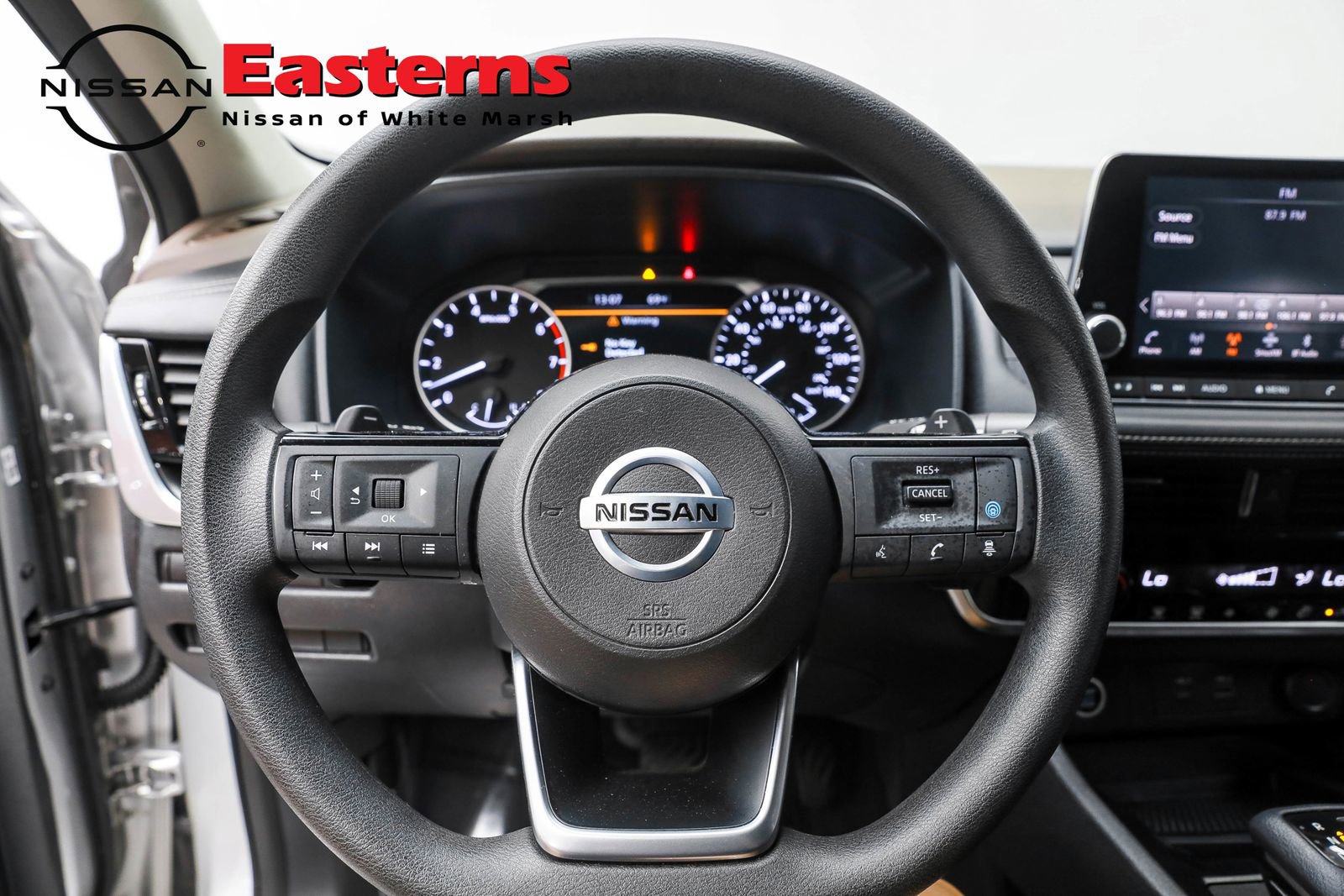 Used 2021 Nissan Rogue SV image 21