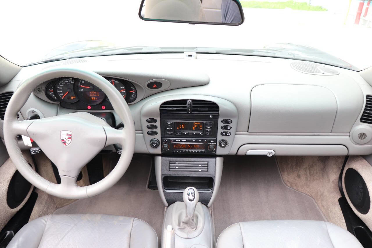 Used 2003 Porsche 911 Carrera image 25