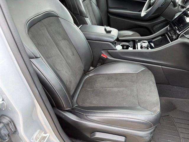 Used 2023 Jeep Grand Cherokee L Laredo AWD/4WD image 28