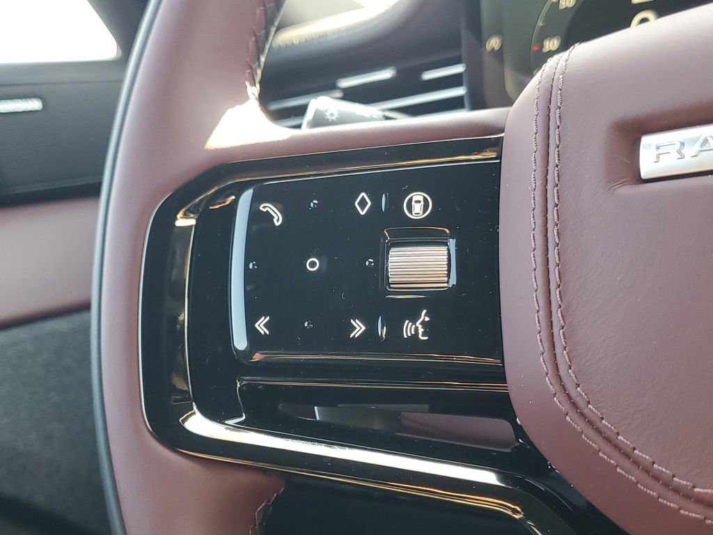 New 2026 Land Rover Range Rover Sport Dynamic SE AWD/4WD image 18