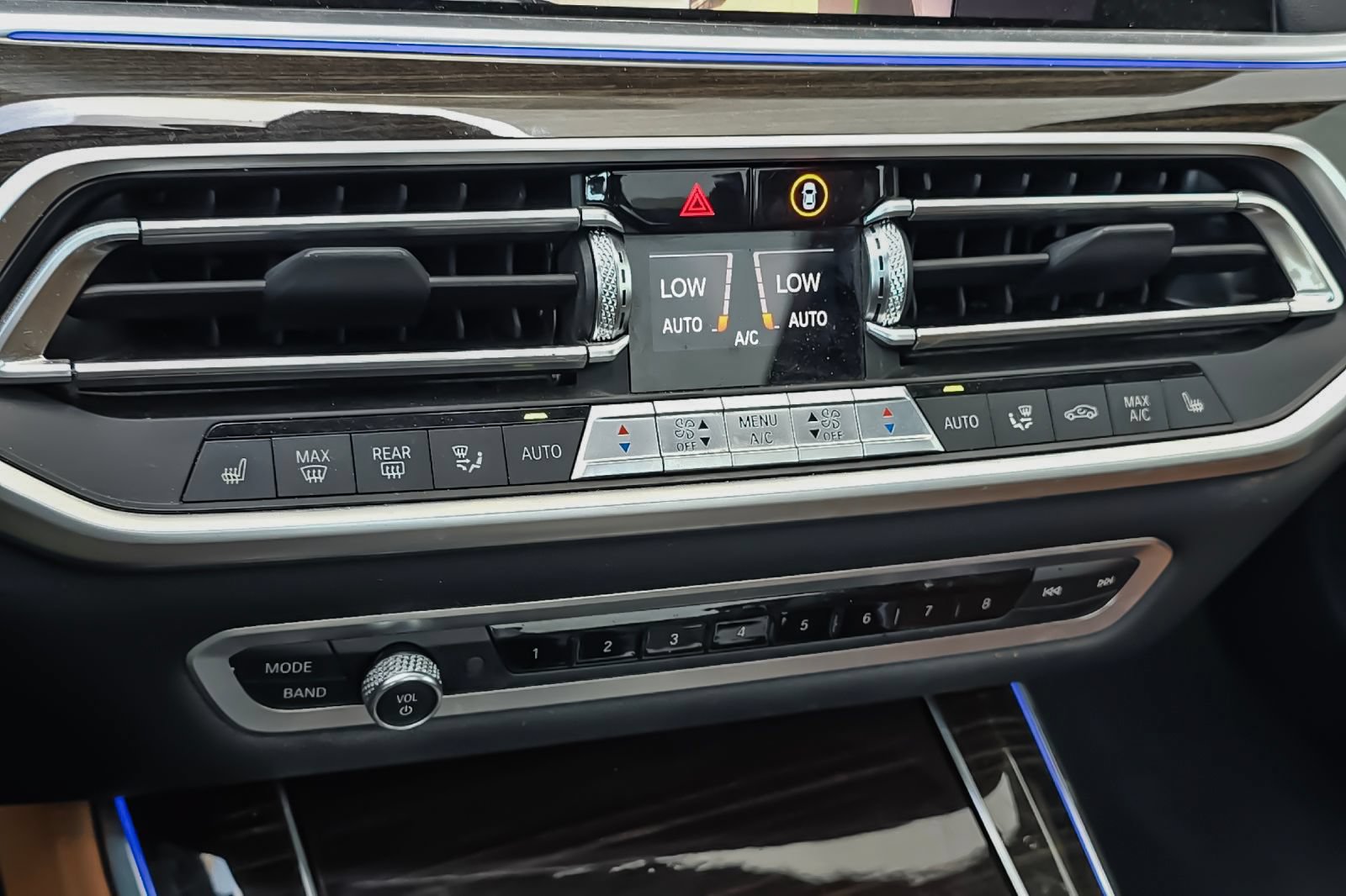 Used 2019 BMW X5 xDrive40i w/ Convenience Package AWD/4WD image 22