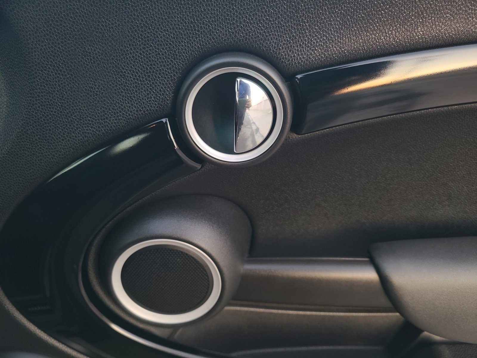 Used 2014 MINI Cooper Clubman S image 21