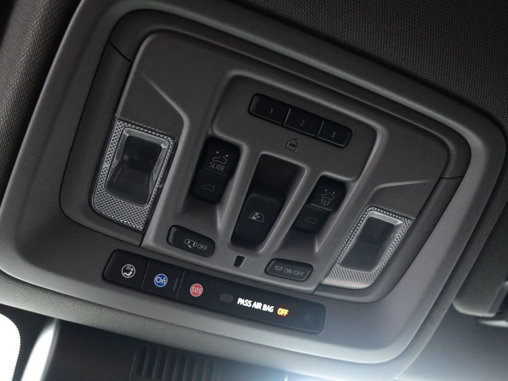 Used 2023 GMC Sierra 1500 Denali w/ Denali Reserve Package image 32